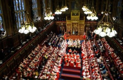 Liz Truss: “Özür dilerim, ama istifa etmeyeceğim”